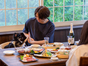 どんなペットも一緒にお食事をお楽しみいただけます