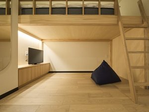 【スタンダードダブル(バンクベッド)】103