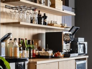 ラウンジ「藍籠処(あいろうどころ)」でのフリードリンク