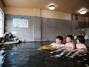 「北投石の湯」で