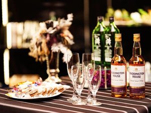 【宿泊者専用ラウンジ】スーペリアルームにご宿泊の方限定で専用ラウンジをごりよういただけます。