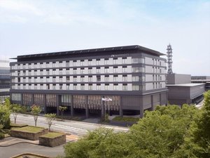 【外観】奈良の歴史と自然に囲まれた当ホテルを、心ゆくまでご堪能ください。