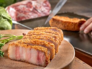 霧島湯けむりテラス【夏のスタミナ肉祭り】8/1〜9/30「黒豚とんかつ」
