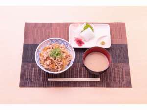 【日替わり夕食】牛丼セット
