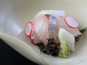 夏の季節会席イメージ:少しづつ色々と、当地の夏をご堪能下さいませ。