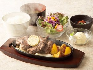 期間限定カットステーキ定食