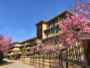 【京都府嵯峨野・嵐山・高雄の高級ホテル・高級旅館】京都 嵐山温泉 花伝抄(共立リゾート)