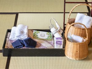 �q���A���j�e�B