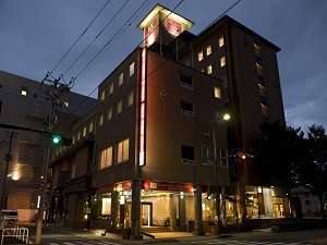 �y������:�����E��{���z�O�����p�[�N�z�e���G�N�Z�������b���