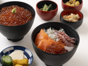 【朝食】〜お好み海鮮丼と季節のかき揚げと蕎麦の和洋ビュッフェ〜
