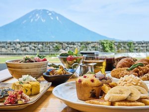 【朝食】羊蹄山を眺めながら心地の良いモーニングタイムを