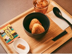 �Ă����ɂ���̂����Ђ��Z�b�g