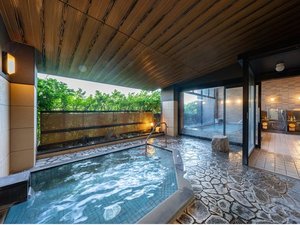 �y�嗁��E�j���z�����ƘI�V���C��������嗁��B�g���g���̓����C���������A�����̓��𖞋i�I�^��