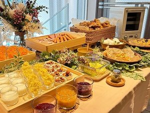 朝食