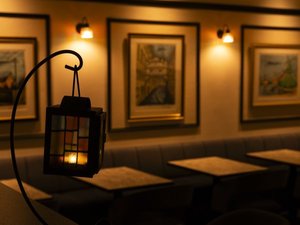 Aラウンジ店内