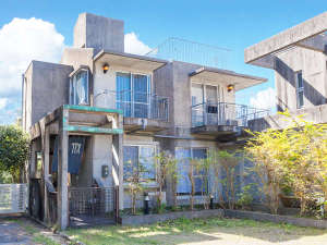 【沖縄県西海岸・東海岸の貸し別荘・コテージ・ヴィラ・コンドミニアム】かりゆしコンドミニアムリゾート恩納 ヴィラバルゴ