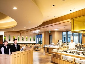 2階オールデイダイニング「セリーナ」
