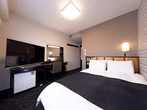 ダブルルーム(広さ15�u/ベッド幅140cm)