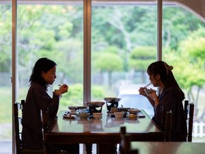 レストラン