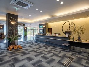 ・【フロント】チェックインはこちらで承ります
