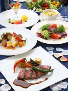 メインはお肉かお魚料理をお選び下さいませ★