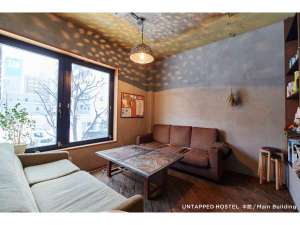 UNTAPPED HOSTEL̎{ݎʐ^1