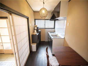 �y���s�{:�_���E���R�E�k������Ӂz�J���N ���� ������