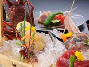 �ɐ��C�V�n��̊C�̍K�𐷂荞�񂾏M���B