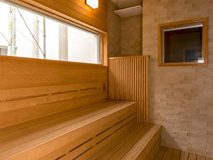 �E�T�E�i�@�Q�K���򗁏���B���S�̂��߂O���܂ł̂����p�ƂȂ�܂��B