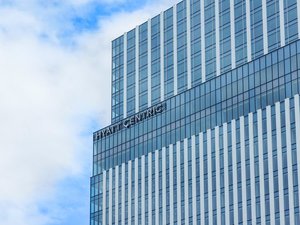 【外観】全客室19階以上