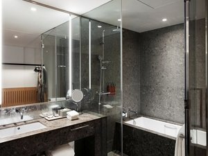 【客室】全室バスとトイレが別で洗い場付きのバスルーム