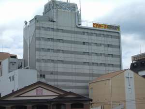 �y���茧:����zL��L�z�e���Z�������E