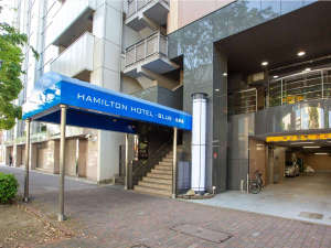 �y�z�e���O�ρz�e���g���̊K�i���2�K�ɂ��オ�肭�������B�i�t�����g��2�K�ɂ������܂��j