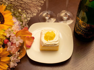 ワンちゃん用ケーキもございます!大切な家族のお祝いにどうぞ♪