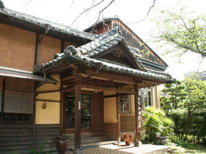 �y�啪��:�ʕ{�z���났�̉���h �R�c�ʑ�