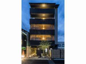 �y���s�{:�����E���R�E���Y�z�� ���s���R