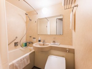 �o�X���[��