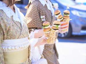 Mrs.hamburgerSNSで大人気のスライダーバーガー!