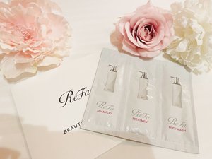 Refaのシャンプー、ボディソープ、トリートメントの特典付き