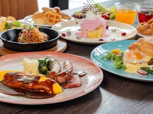 朝の贅沢なひとときを演出する、出来立てのスペシャルメニューをご用意