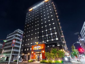 ホテル外観(夜)