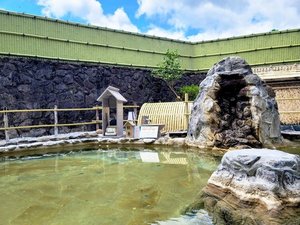 源泉かけ流し露天風呂