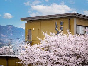 ���قƂ�Ƃ� �y7��̓��߂��������މB��h�z�̎{�ݎʐ^1