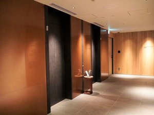 ロビーエレベータホール
