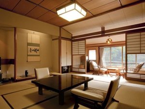 アウトバス10畳和室