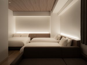 フォースルームベッド3台お部屋でご家族でもゆったりとお過ごしいただけます。