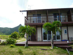 【沖縄石垣島のペットと泊まれる宿】海すずめ