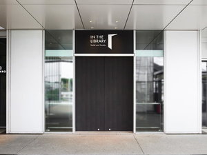 IN THE LIBRARY TOKOROZAWA̎ʐ^