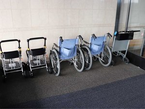 �ٓ������ɑݏo���p�Ԃ��������p�ӂ��Ă���܂��B