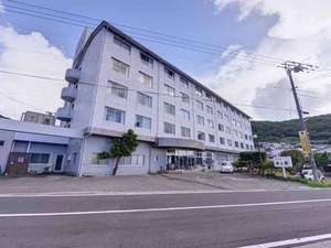 �y���m��:�����E�l���\�z�z�e���C���